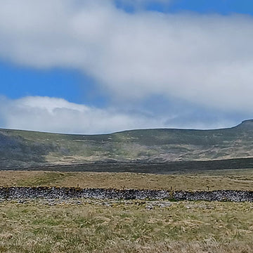 Hillwalking Routes in the Peak and South Pennines