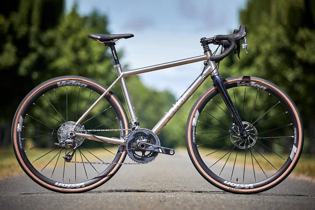 BikeRadar reviews Colibri Ti Force 22