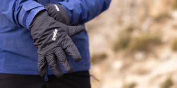 Keeping Your Hands Warm: The Complete Guide to Outdoor Gloves