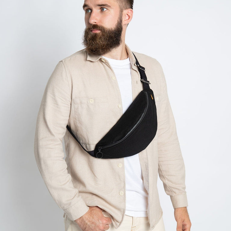 Trakke Banana Crossbody Bag
