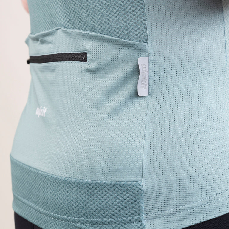 alpkit Paradiso mens short sleeve cycling jersey in alder reflective tab
