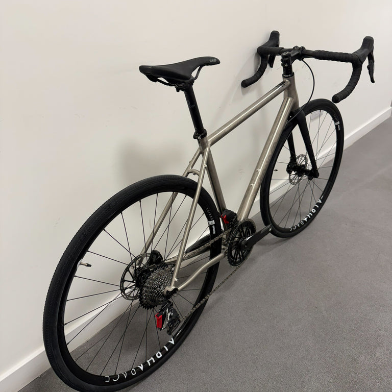 Colibri Ti / Medium
