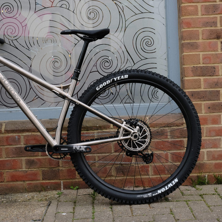 Signal Ti / Small